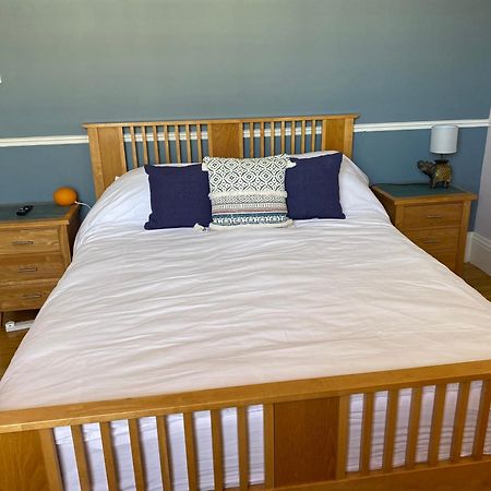 Herne Bay Central - 2 Minutes From Beach Apartment Екстериор снимка