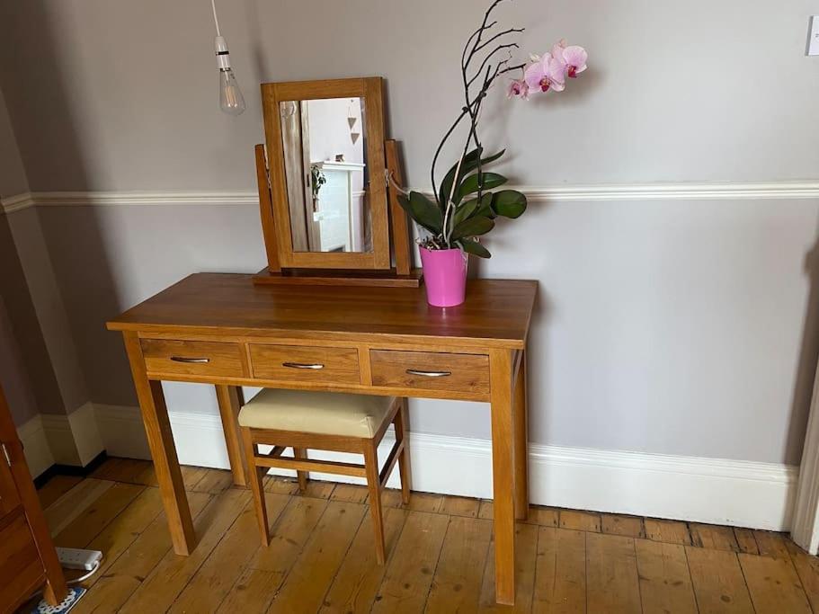 Herne Bay Central - 2 Minutes From Beach Apartment Екстериор снимка