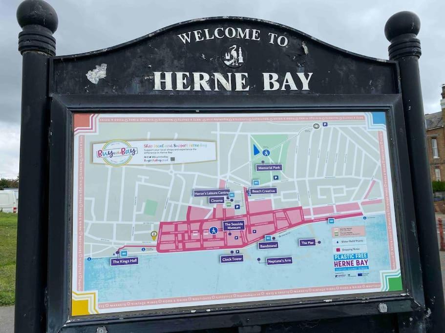 Herne Bay Central - 2 Minutes From Beach Apartment Екстериор снимка