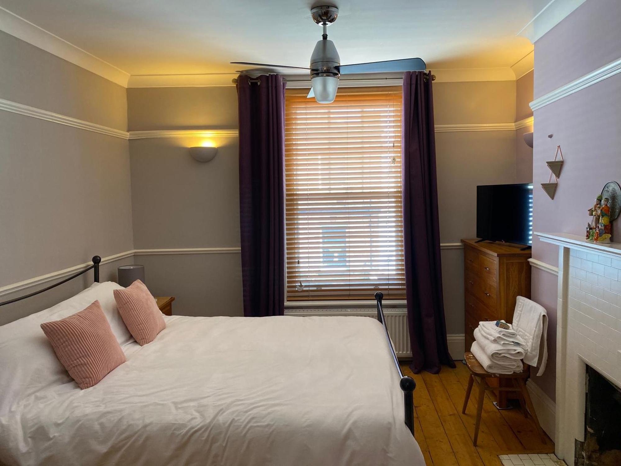 Herne Bay Central - 2 Minutes From Beach Apartment Екстериор снимка